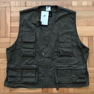 Size Large Mens Nike Life Utility Vest Gilet Olive Cargo Green FN3214-325
